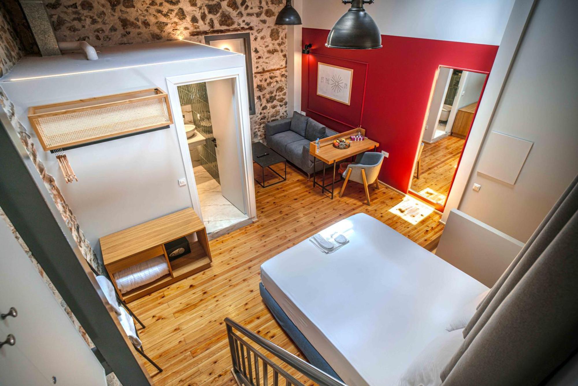 Belle Athenes - Luxury Rooms At Monastiraki Railway Station المظهر الخارجي الصورة